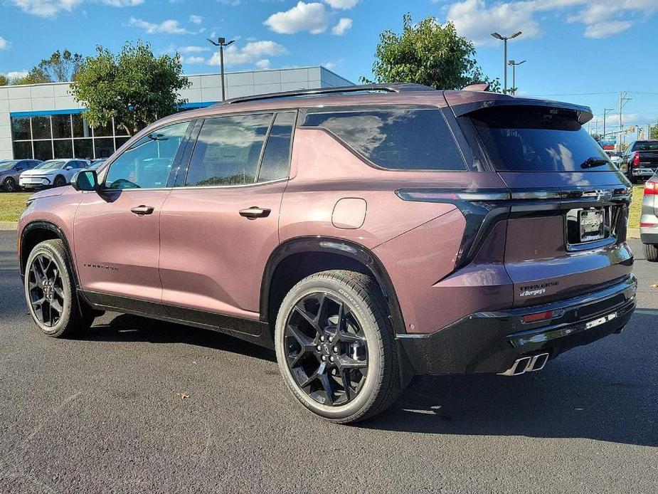 new 2024 Chevrolet Traverse car, priced at $55,018