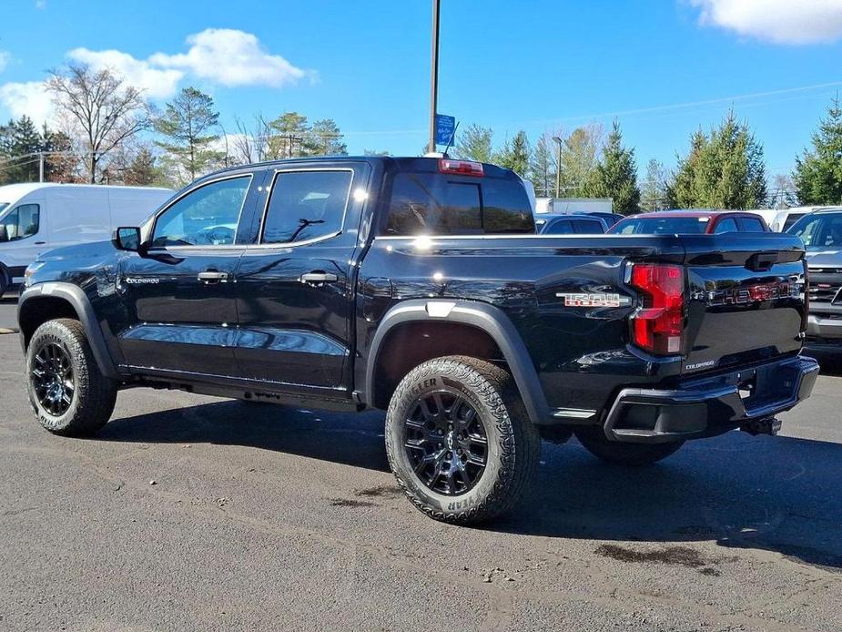 new 2024 Chevrolet Colorado car, priced at $40,799