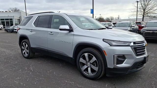 used 2022 Chevrolet Traverse car, priced at $34,886