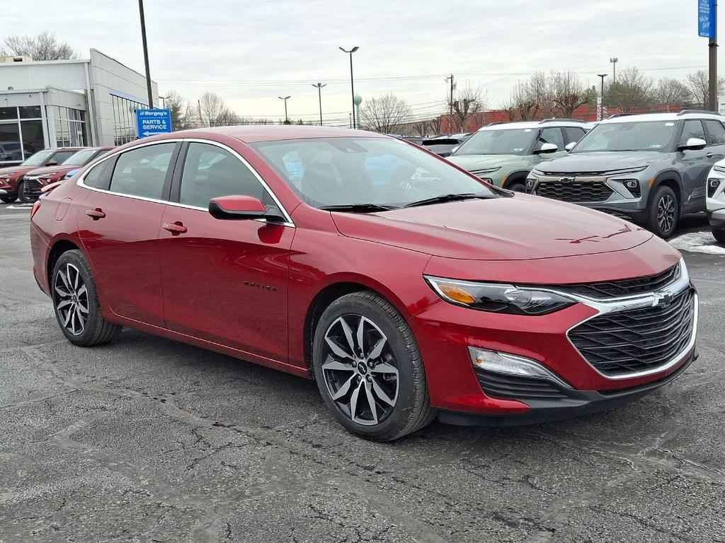 new 2025 Chevrolet Malibu car, priced at $28,397