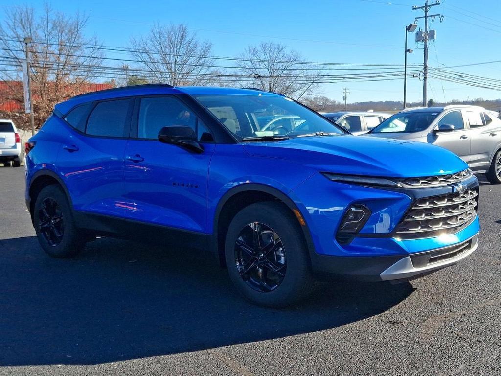 new 2025 Chevrolet Blazer car, priced at $40,355