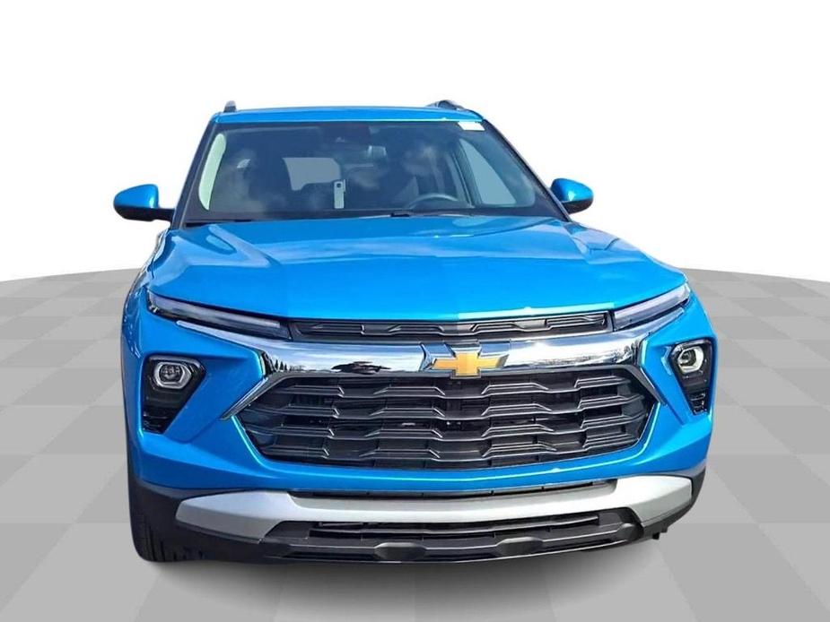 new 2025 Chevrolet TrailBlazer car, priced at $29,010