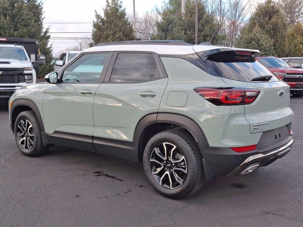 new 2025 Chevrolet TrailBlazer car, priced at $35,115