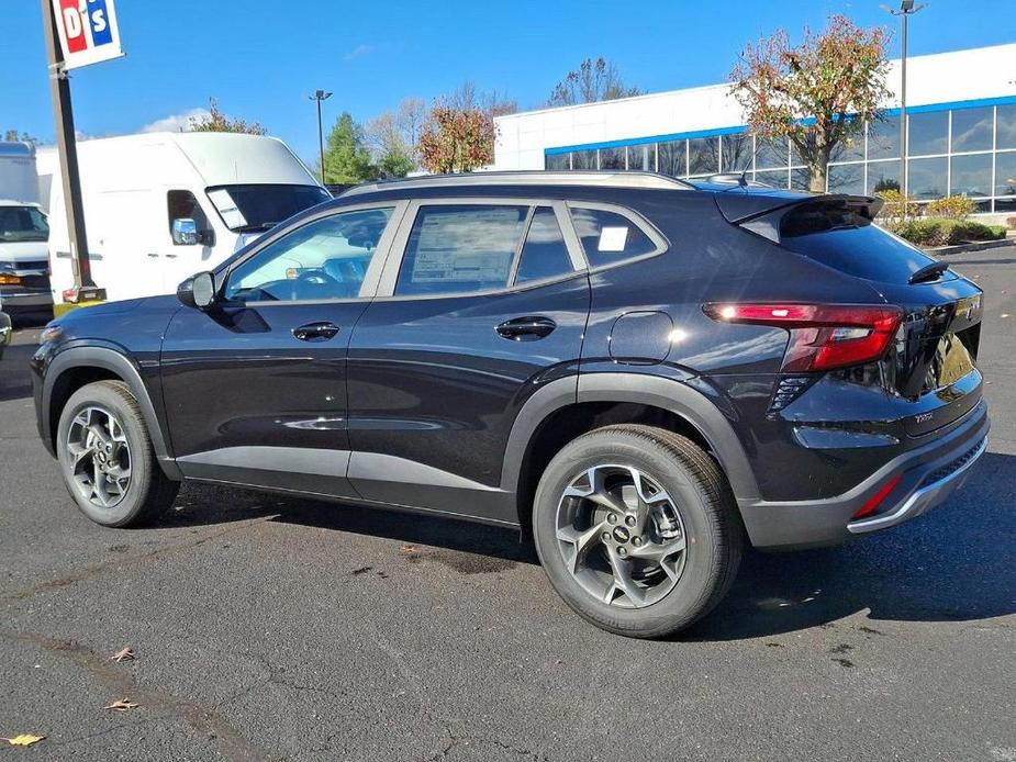 new 2025 Chevrolet Trax car, priced at $25,760