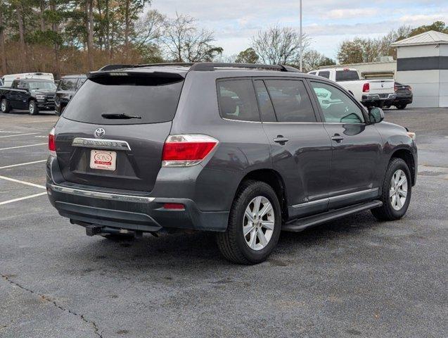 used 2013 Toyota Highlander car, priced at $14,995