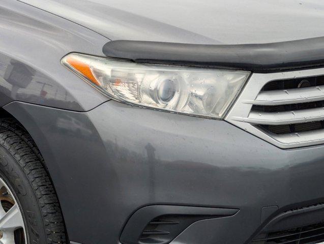 used 2013 Toyota Highlander car, priced at $14,995