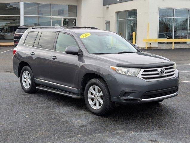 used 2013 Toyota Highlander car, priced at $14,995