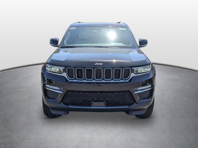 new 2024 Jeep Grand Cherokee car, priced at $43,995