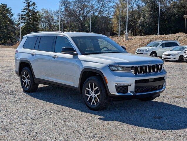 new 2025 Jeep Grand Cherokee L car, priced at $44,295