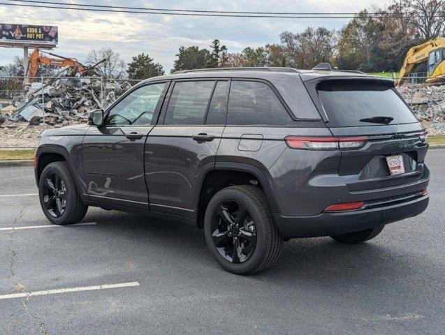 new 2024 Jeep Grand Cherokee L car, priced at $41,645