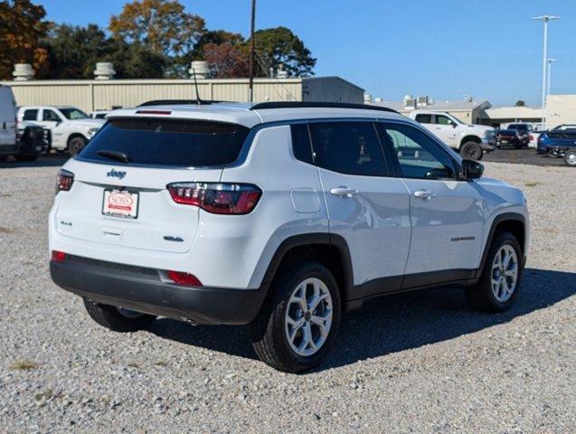 new 2025 Jeep Compass car, priced at $26,015