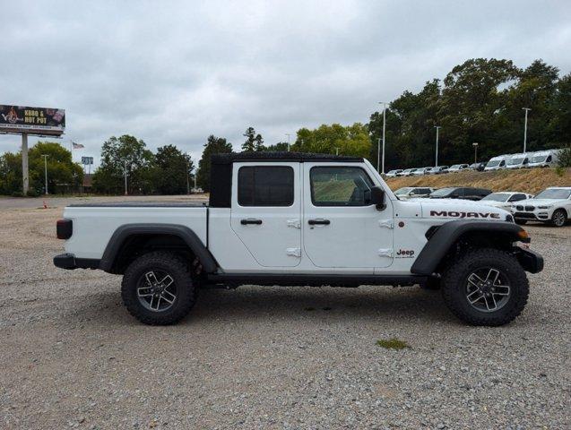 new 2024 Jeep Gladiator car, priced at $51,100