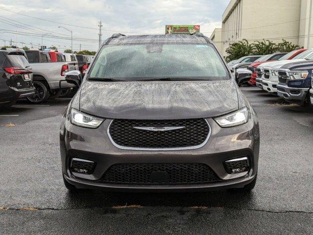 new 2023 Chrysler Pacifica car, priced at $43,995