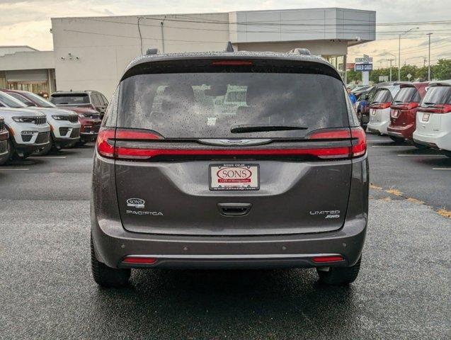 new 2023 Chrysler Pacifica car, priced at $43,995