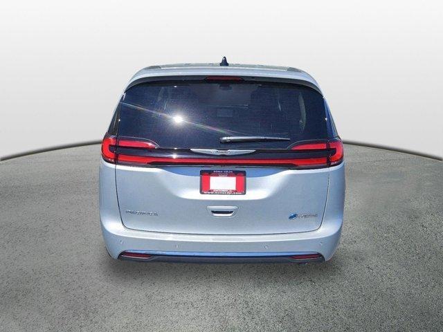 used 2023 Chrysler Pacifica Hybrid car, priced at $34,995