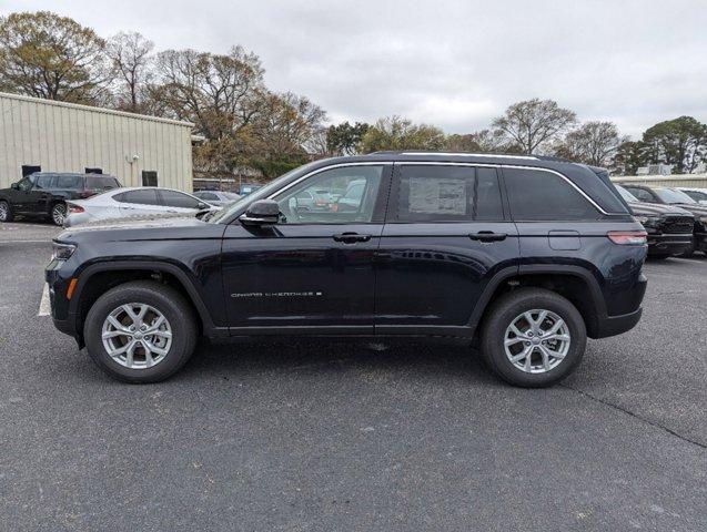 new 2023 Jeep Grand Cherokee car, priced at $41,995