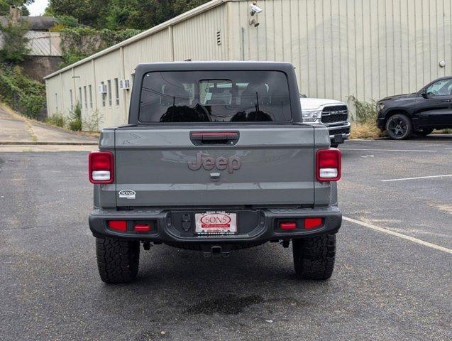 new 2023 Jeep Gladiator car, priced at $48,995