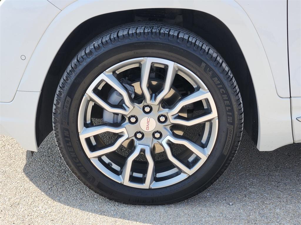 used 2022 GMC Terrain car, priced at $27,386