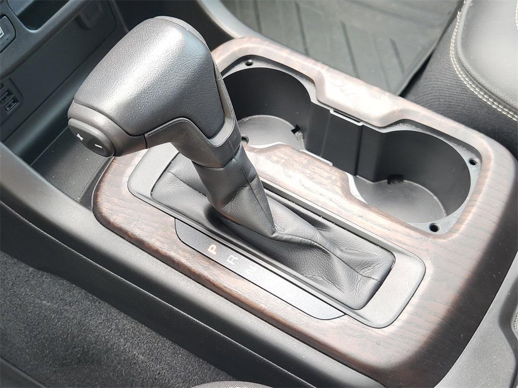 used 2021 GMC Canyon car, priced at $33,388