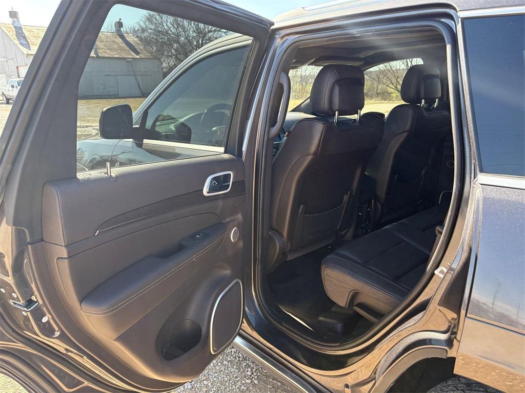 used 2019 Jeep Grand Cherokee car, priced at $28,908