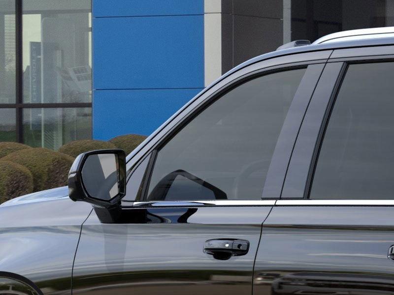 new 2025 Chevrolet Suburban car, priced at $73,370