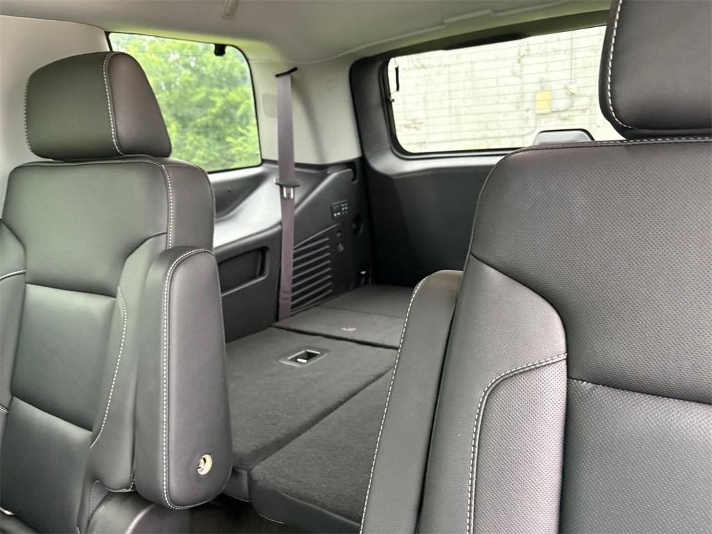 used 2016 GMC Yukon car, priced at $22,096