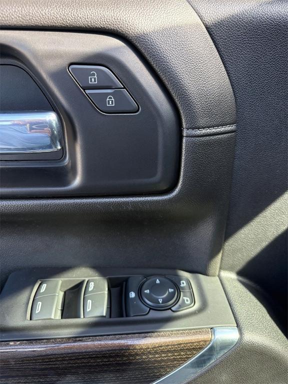 used 2021 Chevrolet Silverado 1500 car, priced at $41,573
