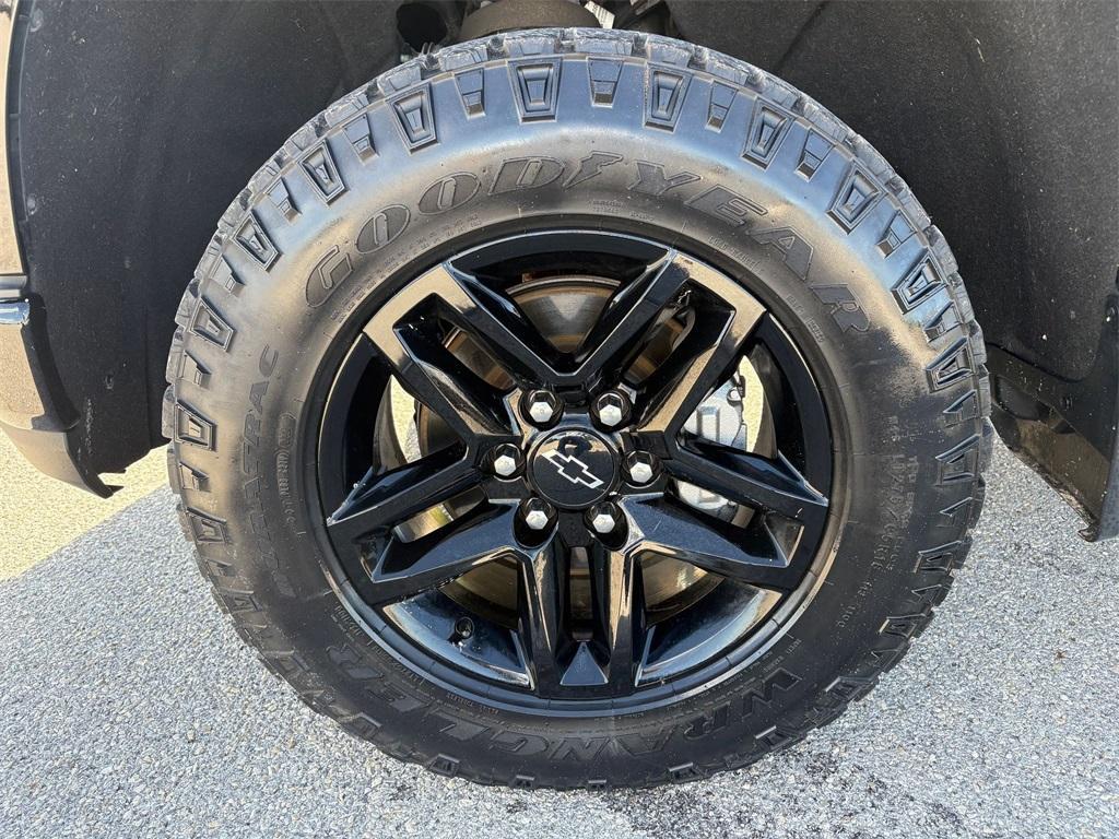 used 2021 Chevrolet Silverado 1500 car, priced at $41,573