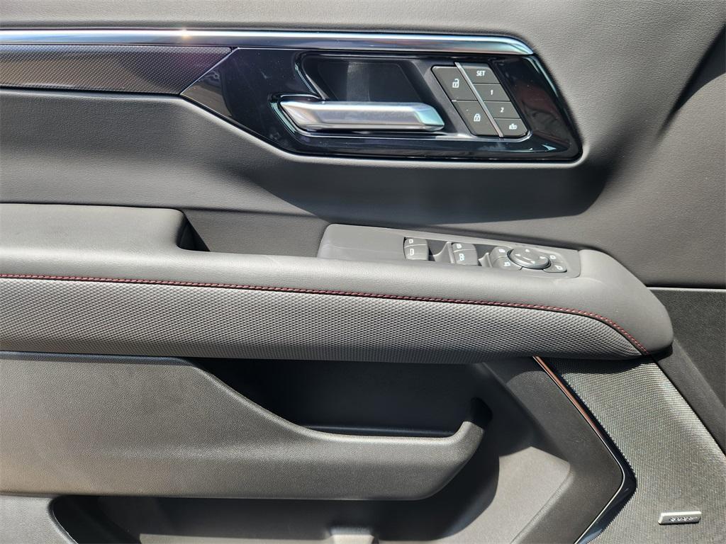 new 2025 Chevrolet Tahoe car, priced at $75,165