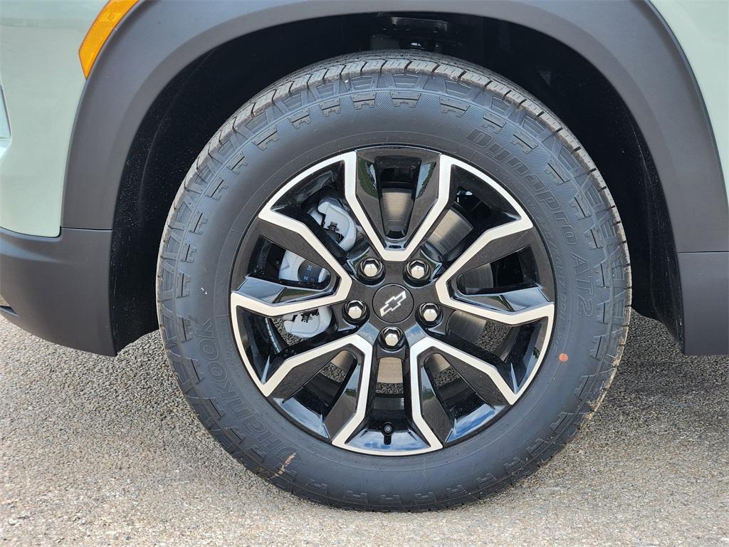 new 2026 Chevrolet TrailBlazer car, priced at $32,040