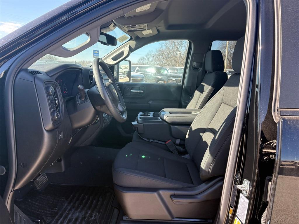 new 2025 Chevrolet Silverado 3500 car, priced at $65,499