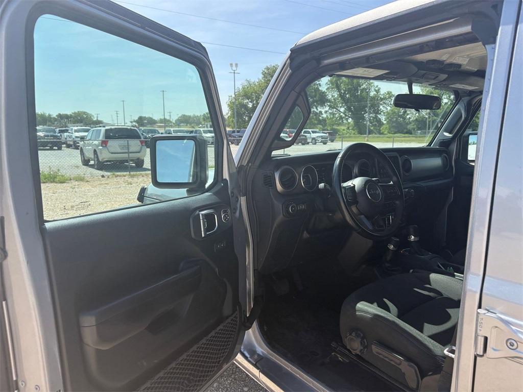 used 2021 Jeep Wrangler Unlimited car, priced at $30,700