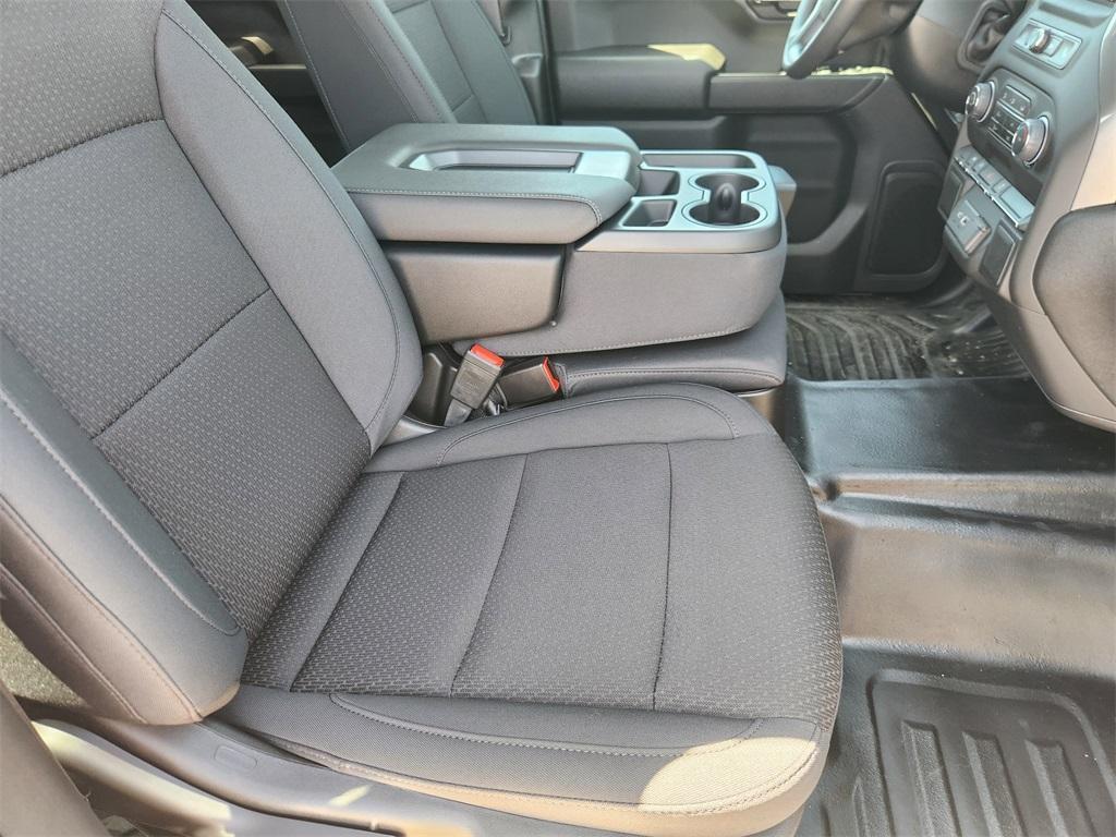 new 2025 Chevrolet Silverado 1500 car, priced at $41,287