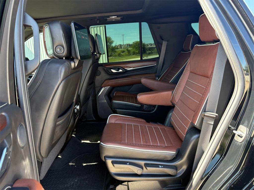 used 2024 GMC Yukon car, priced at $84,178