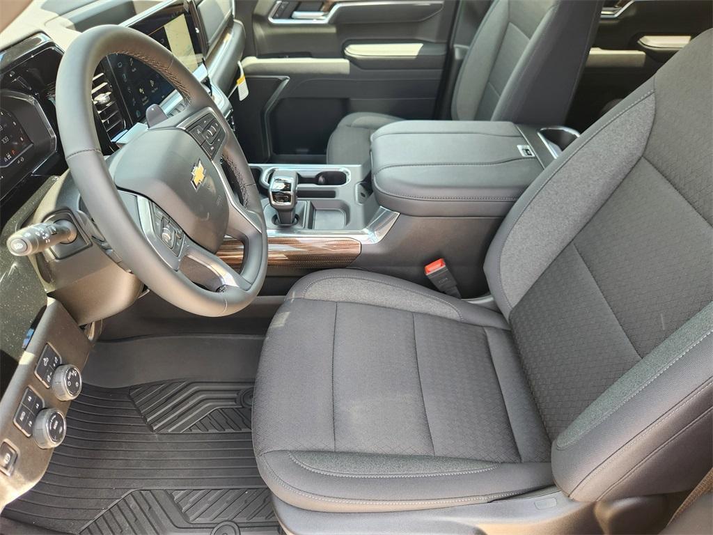 new 2025 Chevrolet Silverado 1500 car, priced at $53,589
