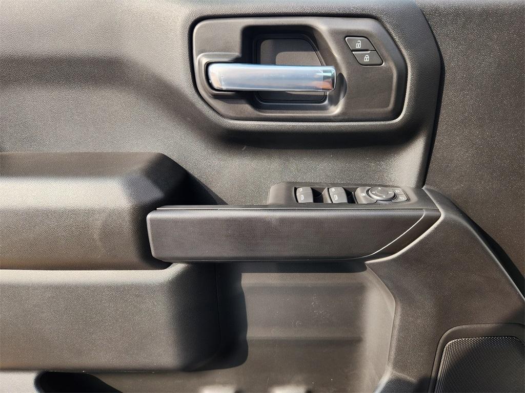 new 2026 Chevrolet Silverado 1500 car, priced at $42,407