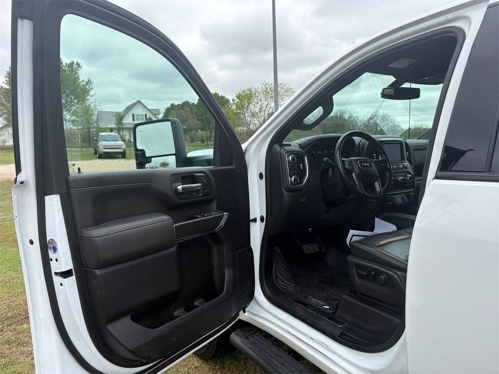 used 2023 GMC Sierra 2500 car, priced at $62,254