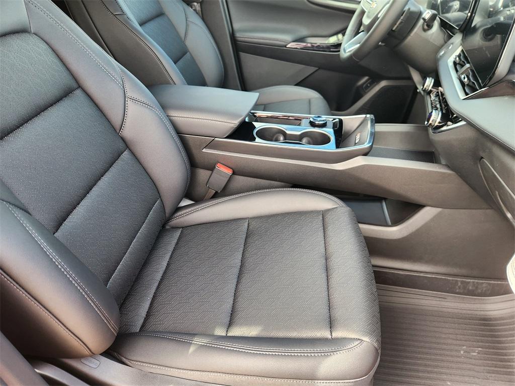 new 2026 Chevrolet Equinox car, priced at $32,865