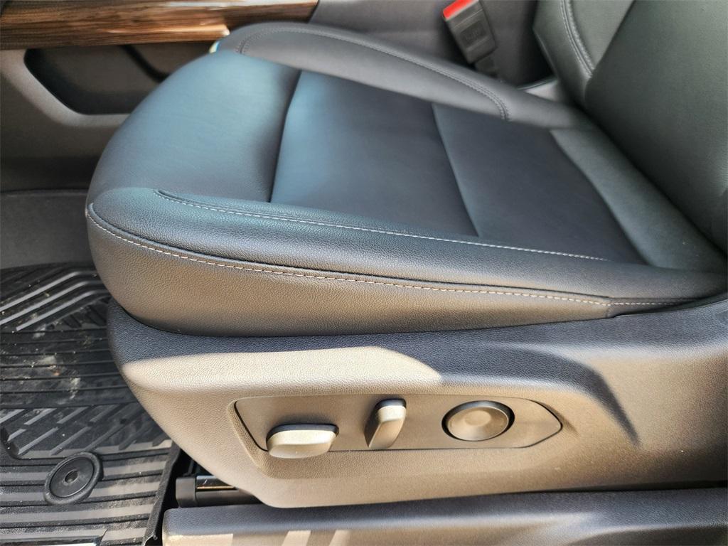 new 2025 Chevrolet Silverado 1500 car, priced at $69,860