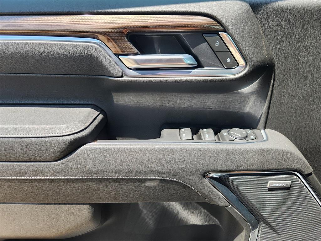 new 2025 Chevrolet Silverado 1500 car, priced at $69,860