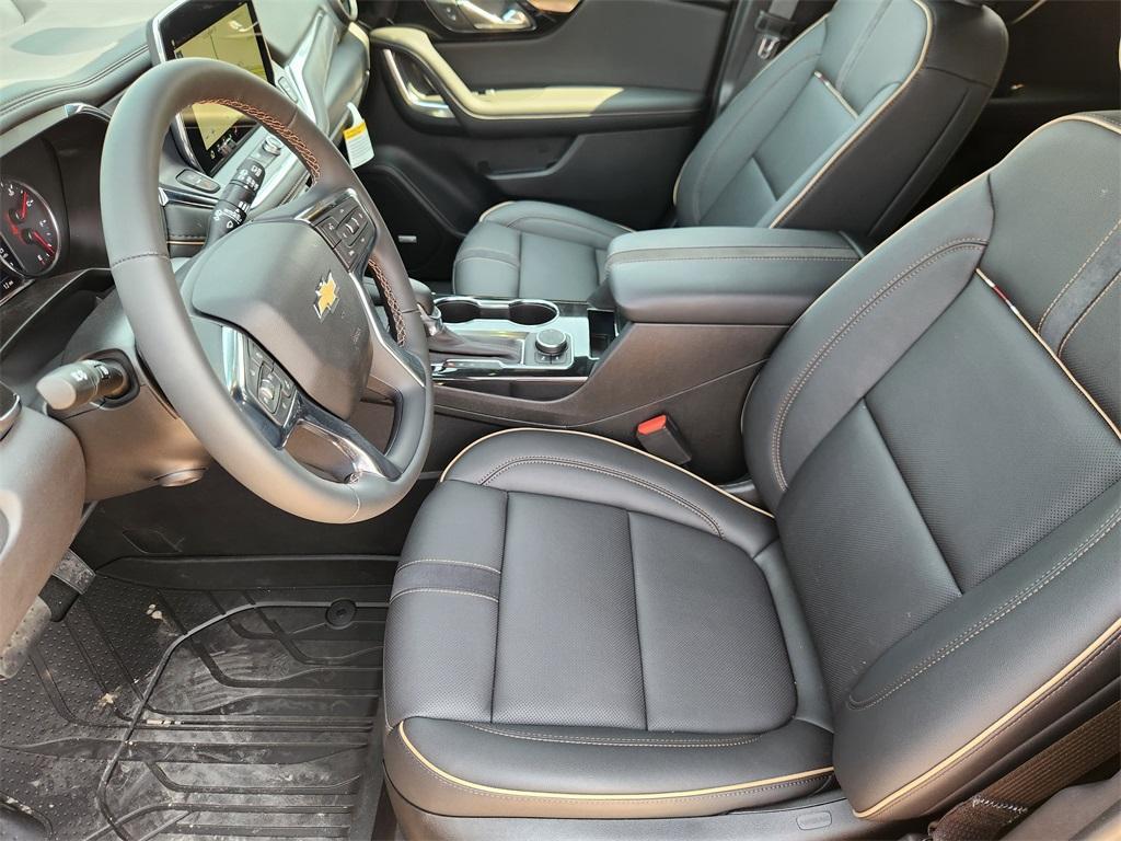 new 2025 Chevrolet Blazer car, priced at $48,144