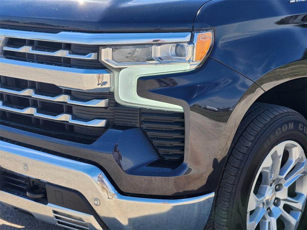 used 2022 Chevrolet Silverado 1500 car, priced at $39,891