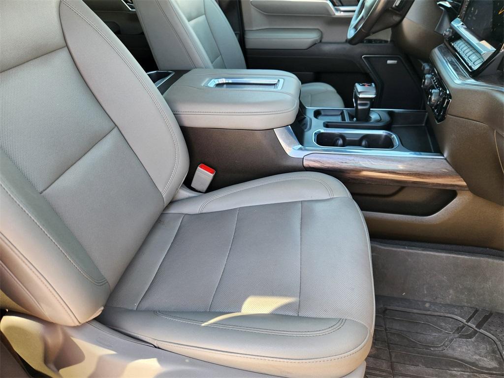 used 2022 Chevrolet Silverado 1500 car, priced at $39,891