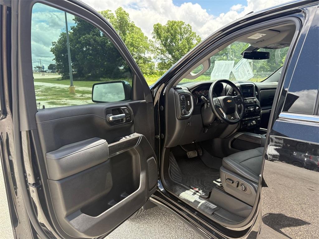 used 2021 Chevrolet Silverado 1500 car, priced at $37,639