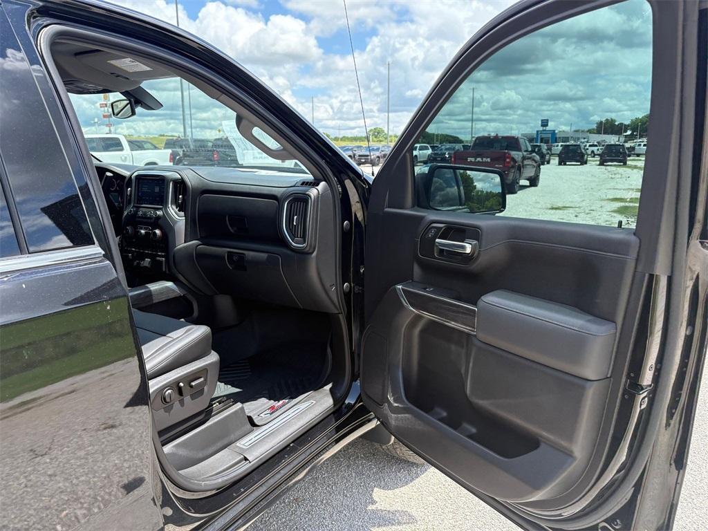 used 2021 Chevrolet Silverado 1500 car, priced at $37,639