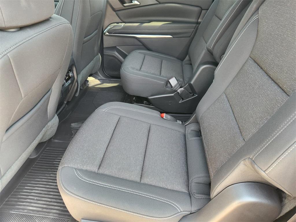 new 2026 Chevrolet Traverse car, priced at $42,529