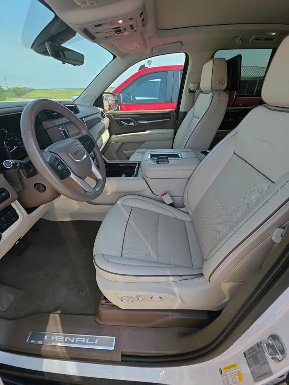 used 2021 GMC Yukon car, priced at $52,888