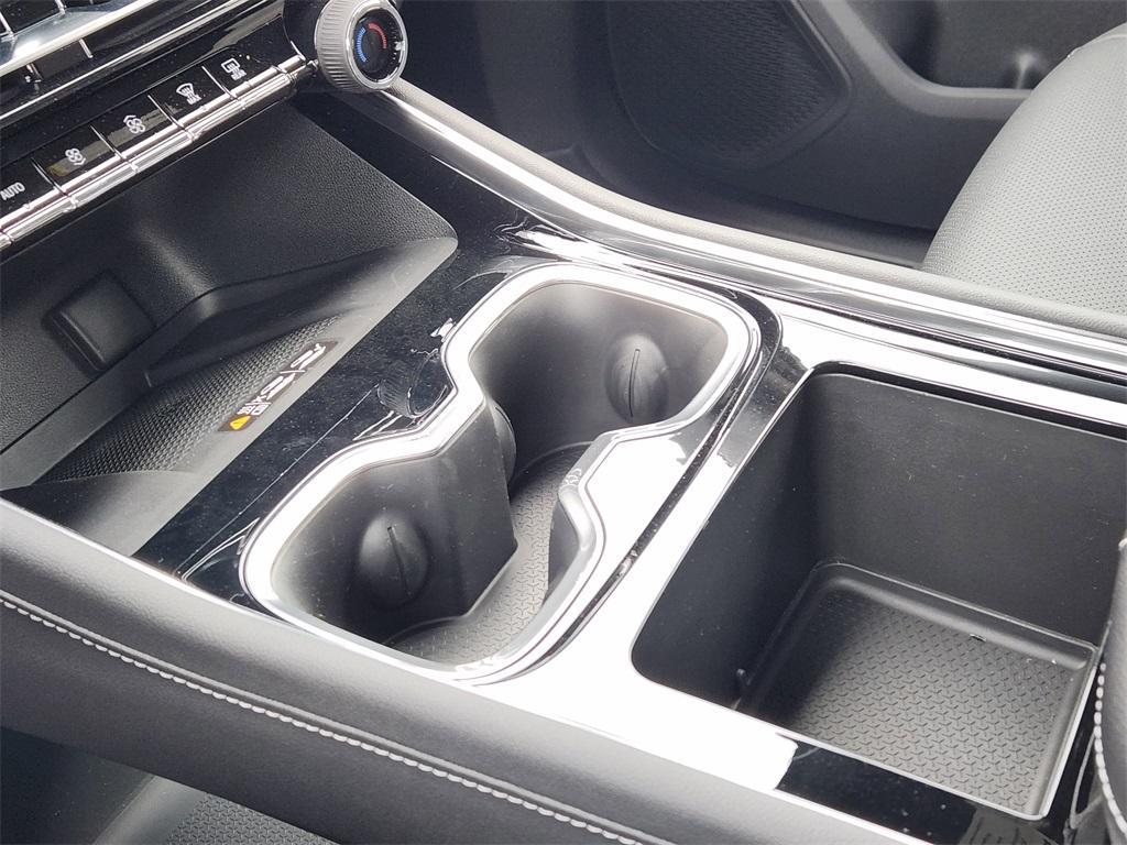 new 2026 Chevrolet Traverse car, priced at $43,459