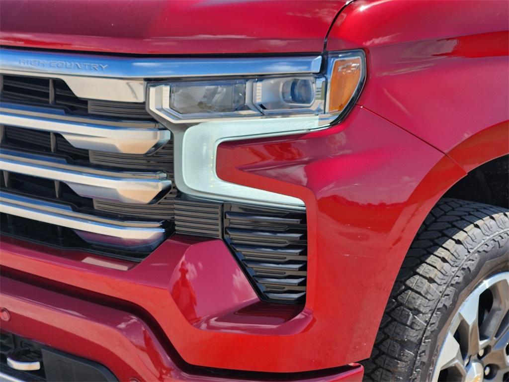 new 2025 Chevrolet Silverado 1500 car, priced at $68,371