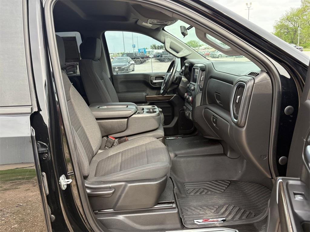 used 2021 Chevrolet Silverado 1500 car, priced at $32,196